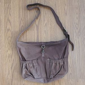 Brown shoulder bag
